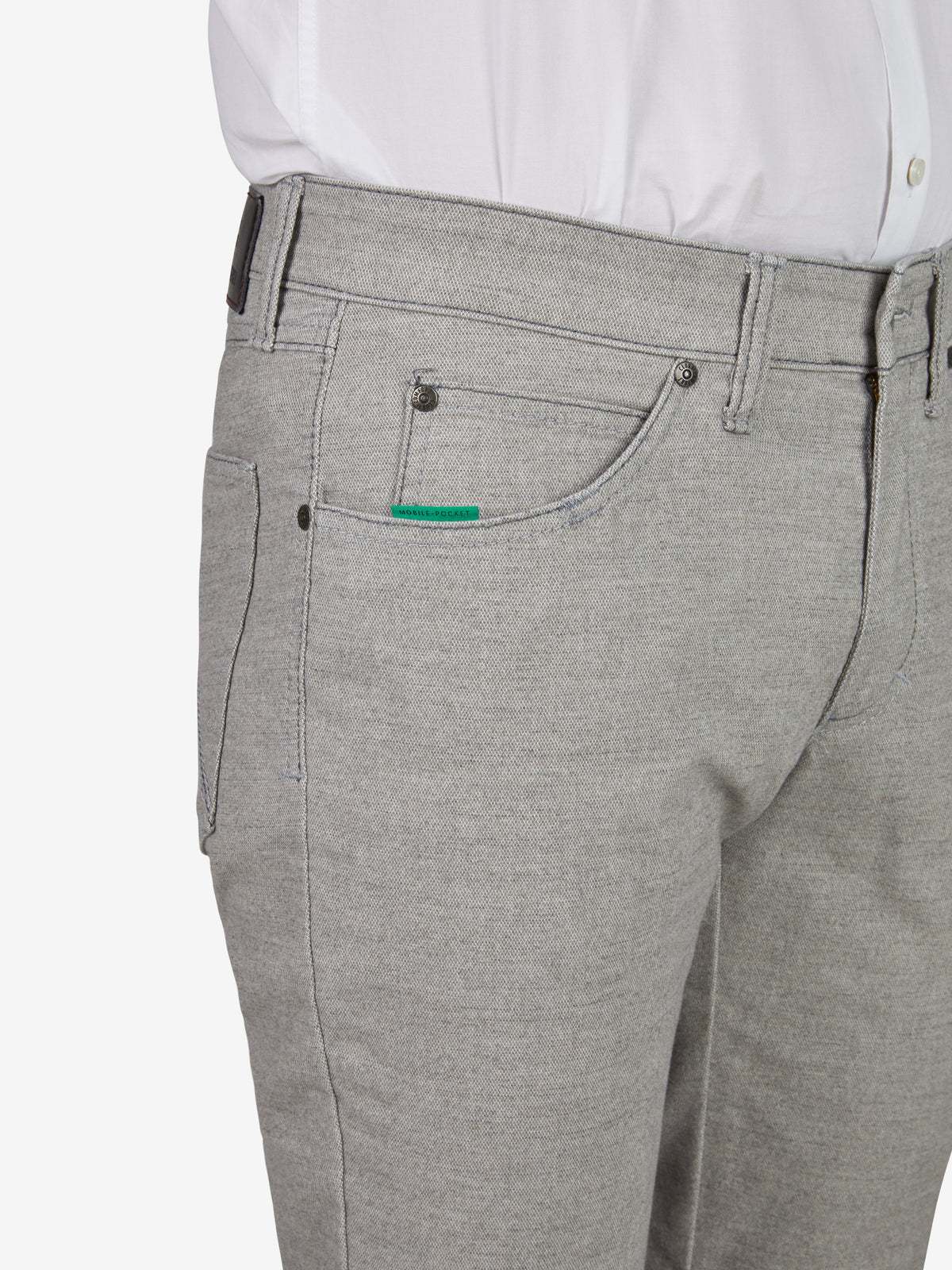 Hellegraue 5-Pocket-Hose "HENRY 7631" von Club of Comfort aus Baumwoll-Struktur mit Woll-Optik, Regular Fit, elastischem Komfortbund, Mobile Pocket in der rechten Vordertasche, Kontrast-Münztasche, leichtes Gewicht, ideal für Herbst/Winter.