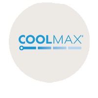 Das Logo von COOLMAX, bestehend aus dem Wort "COOL" in blauer Schrift und "MAX" in schwarzer Schrift, mit einem stilisierten blauen Wasserstrahl-Design darunter auf weißem Hintergrund.